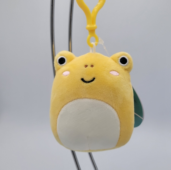 Squishmallows Other - 3.5" Leigh NWT Clip Yellow Spotted Frog Squishmallow Keychain Kellytoys HTF